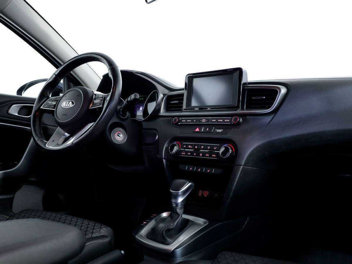 Б/У Киа Сид 2019 года. Фото: #9