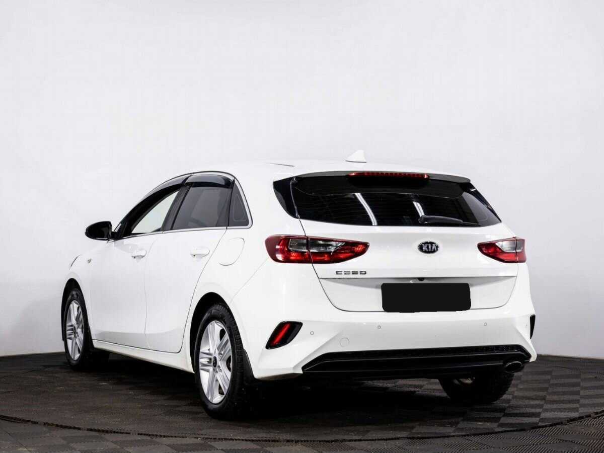 Б/У Киа Сид 2018 года. Фото: #3