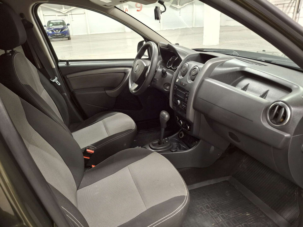 Б/У Рено Дастер 2015 года. Фото: #9